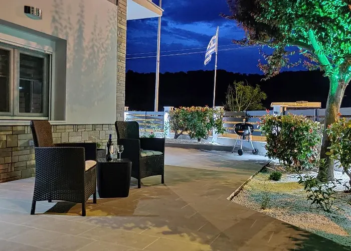 Mare Monte Luxury 4 Kassandria