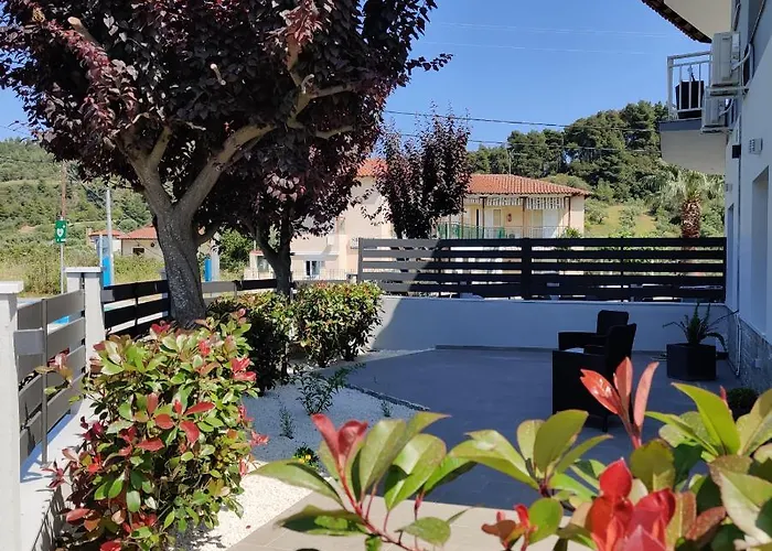 Mare Monte Luxury 4 * Kassandria